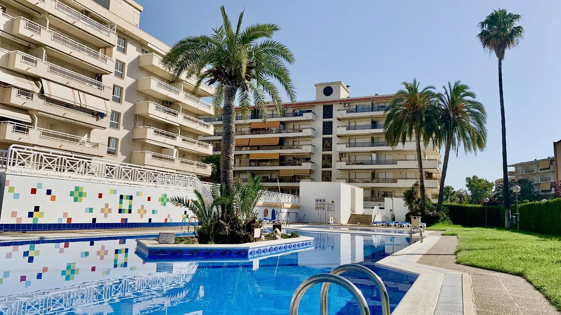 Acquamarina II Apartment La Pineda 0*,  Spain